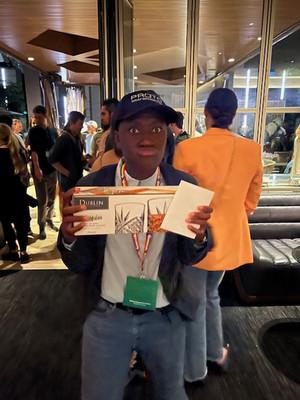 Jeanette Wins Scotch Glasses